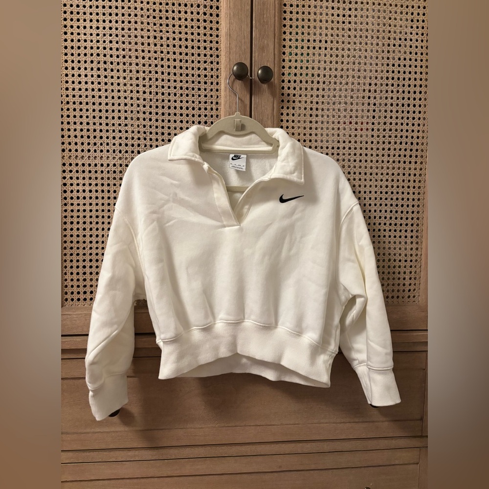 Nike fleece collared sweatshirt